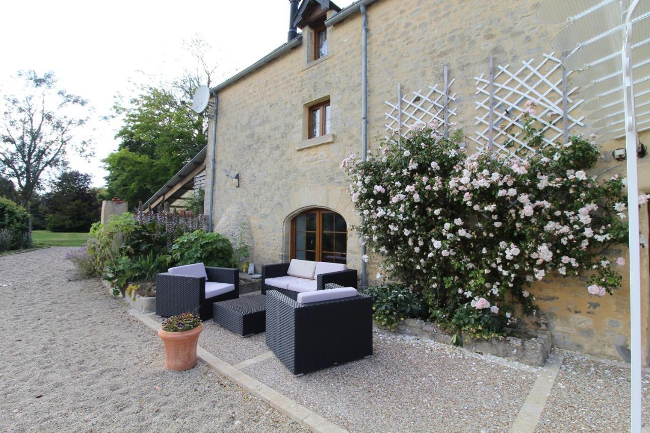 La Ferme Aux Chats Formigny Exterior foto