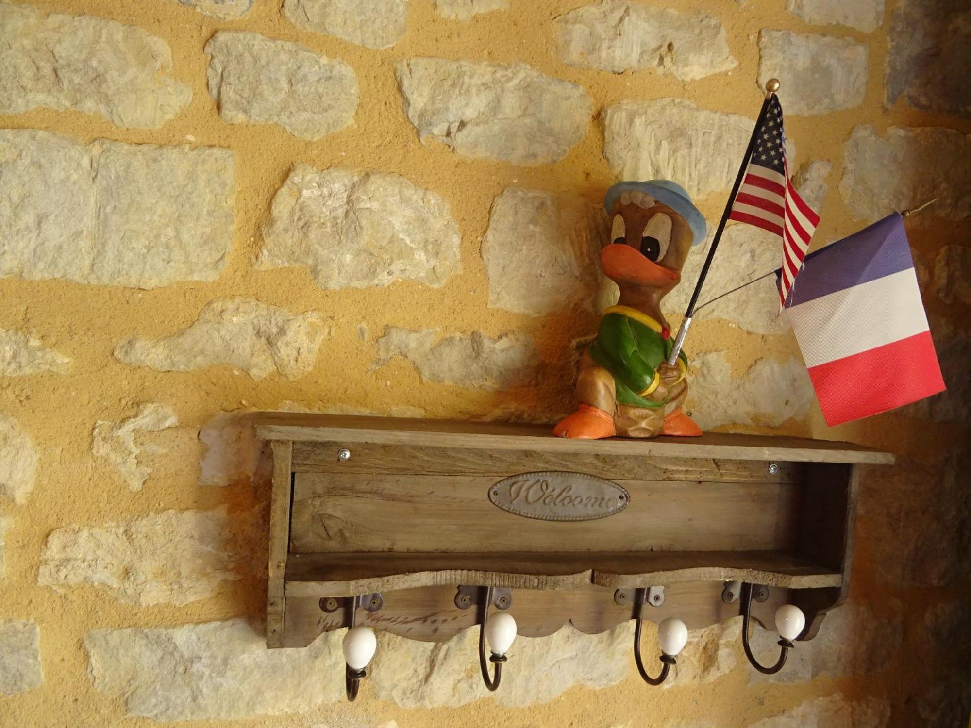 La Ferme Aux Chats Formigny Exterior foto